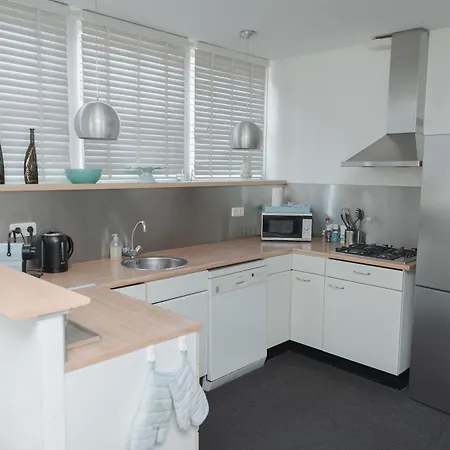 Hotel Boutique Herbergh Amsterdam Airport Free Parking