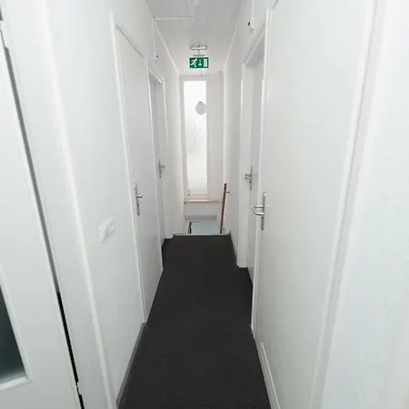 Boutique Herbergh Amsterdam Airport Free Parking Badhoevedorp