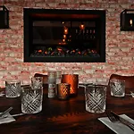 Hotell Boutique Herbergh Amsterdam Airport Free Parking Badhoevedorp