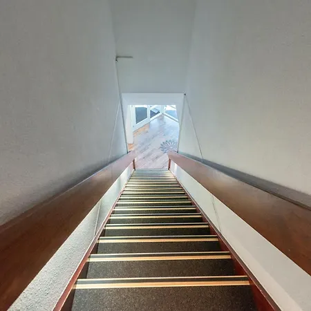 Boutique Herbergh Amsterdam Airport Free Parking