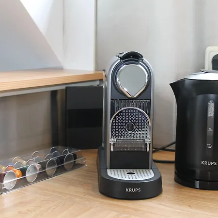 Boutique Herbergh Amsterdam Airport Free Parking 3*