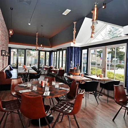 Hotel Boutique Herbergh Amsterdam Airport Free Parking Badhoevedorp