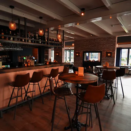 Boutique Herbergh Amsterdam Airport Free Parking Hotel 3*