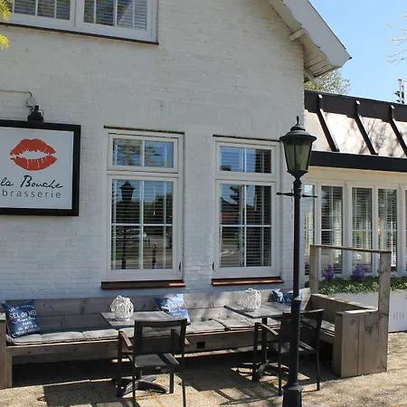 Hotel Boutique Herbergh Amsterdam Airport Free Parking Badhoevedorp