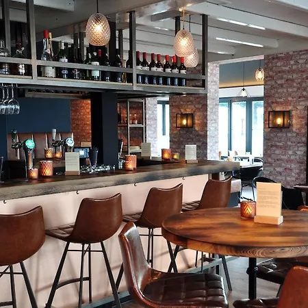 Boutique Herbergh Amsterdam Airport Free Parking 3* Badhoevedorp