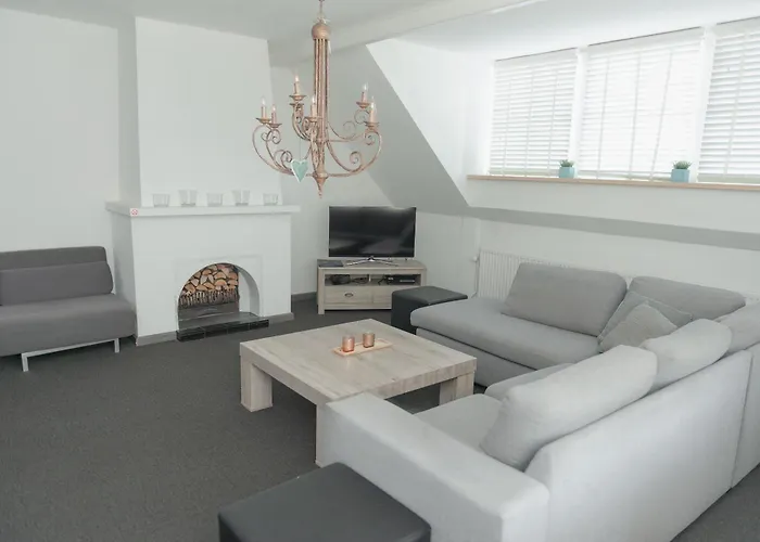 Herbergh Amsterdam Airport Hotel 3*