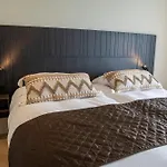Boutique Herbergh Amsterdam Airport Free Parking Отель Бадхоеведорп