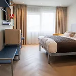 Boutique Herbergh Amsterdam Airport Free Parking Отель