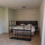 Отель Boutique Herbergh Amsterdam Airport Free Parking 3*