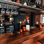 Boutique Herbergh Amsterdam Airport Free Parking 3* Бадхоеведорп