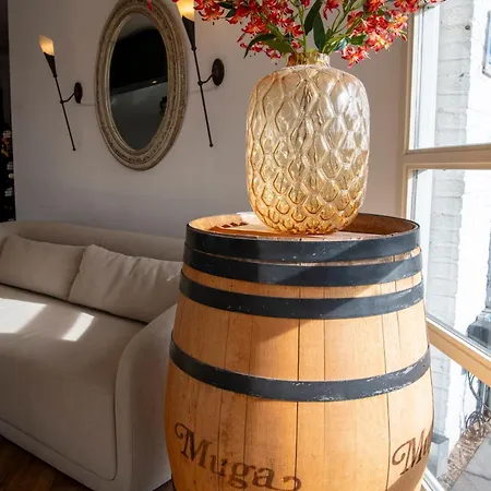 Boutique Herbergh Amsterdam Airport Free Parking Hotel 3*