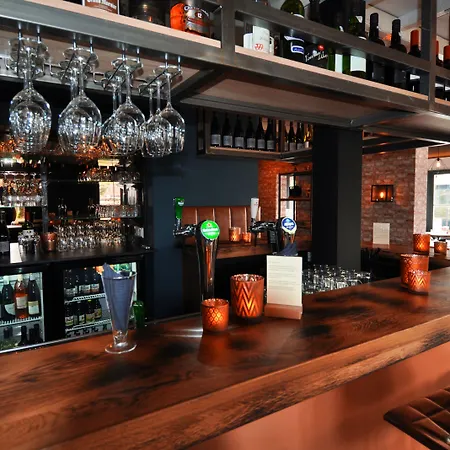 Boutique Herbergh Amsterdam Airport Free Parking 3* באדהופדורפ