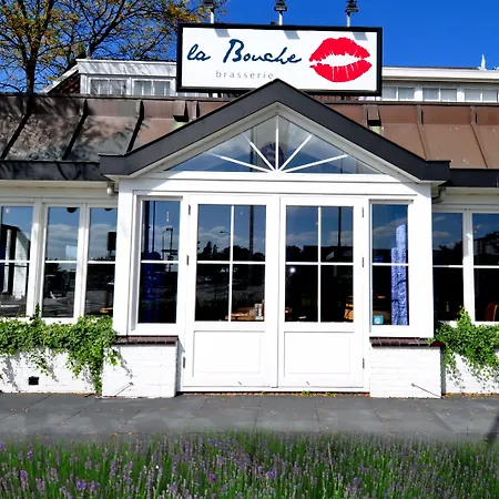 Boutique Herbergh Amsterdam Airport Free Parking מלון 3*
