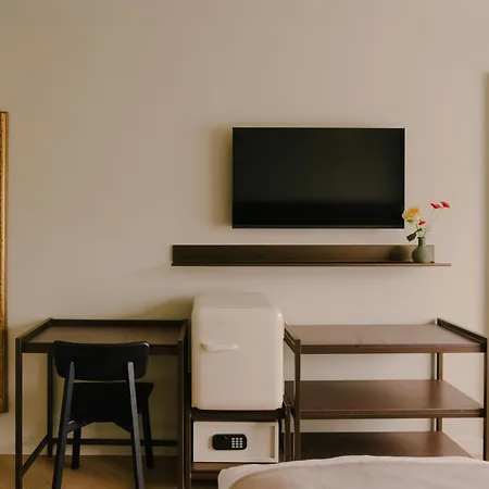 Boutique Herbergh Amsterdam Airport Free Parking 3* באדהופדורפ