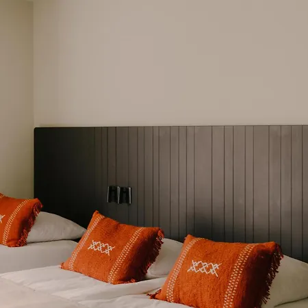 Boutique Herbergh Amsterdam Airport Free Parking מלון באדהופדורפ