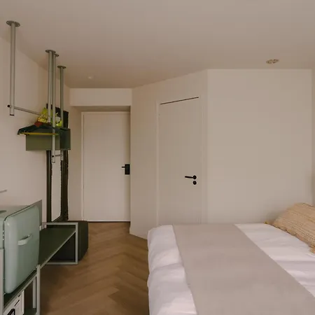 Boutique Herbergh Amsterdam Airport Free Parking 3* באדהופדורפ