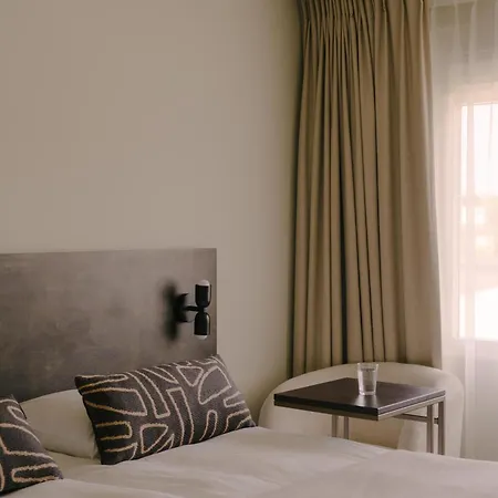 Boutique Herbergh Amsterdam Airport Free Parking